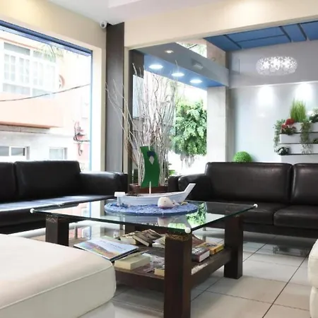 Interiordbl Studio, Wifi, Next To The Canteras Beach *