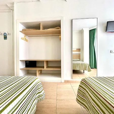 Interiordbl Studio, Wifi, Next To The Canteras Beach Διαμέρισμα *