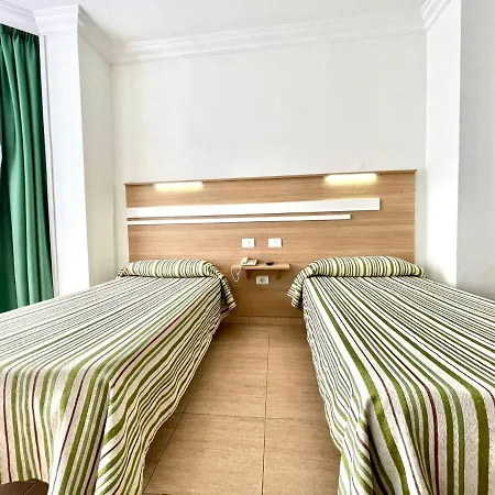 Interiordbl Studio, Wifi, Next To The Canteras Beach