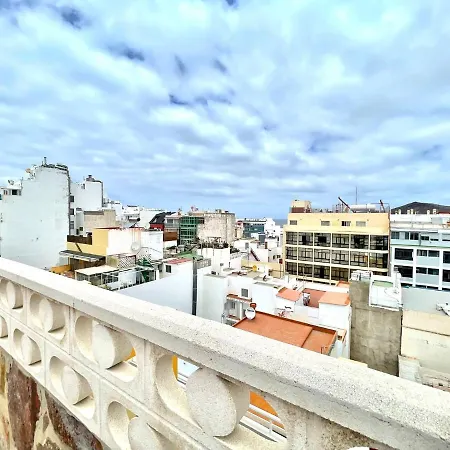 Διαμέρισμα Interiordbl Studio, Wifi, Next To The Canteras Beach